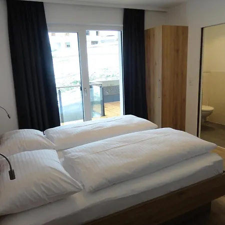 Chasa Allegria Apartment