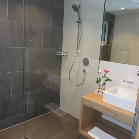 Chasa Allegria Apartment
