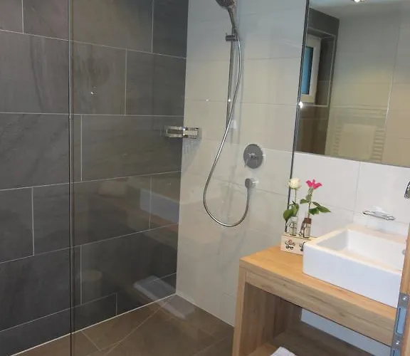 Chasa Allegria Apartment